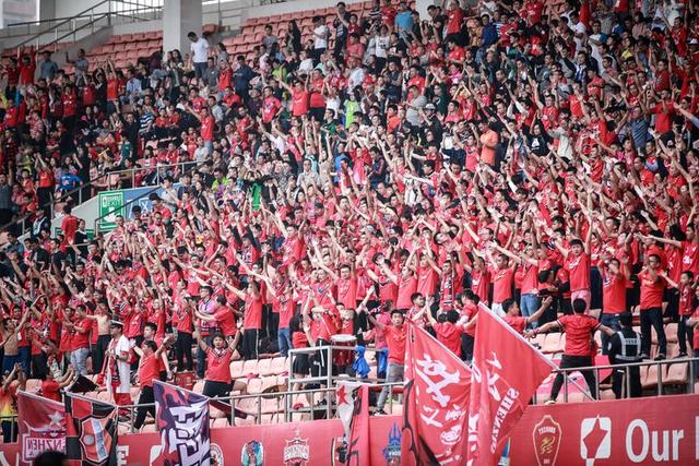 文班亚马全票当选年度最佳新秀 场均21+11+4+4