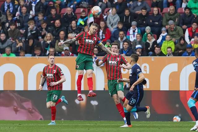 格林三节26分火箭大胜开拓者 骑士力克森林狼